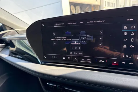 KO25XYU Audi A6 E-Tron Avant Avant S line e-tron  210,00 kW Thumbnail #23