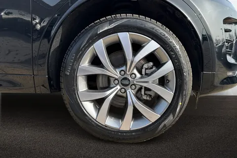 KR24PNX Land Rover Discovery Sport 2.0 D200 Dynamic HSE 5dr Thumbnail #10