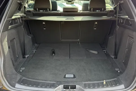 KR24PNX Land Rover Discovery Sport 2.0 D200 Dynamic HSE 5dr Thumbnail #12