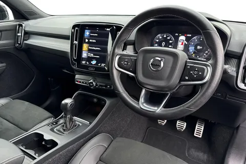 MX21VZA Volvo Xc40 1.5 T3 R-Design Pro Euro 6 (s/s) 5dr Thumbnail #15