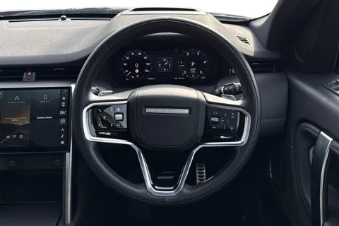 KR24PNX Land Rover Discovery Sport 2.0 D200 Dynamic HSE 5dr Thumbnail #17