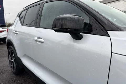 MX21VZA Volvo Xc40 1.5 T3 R-Design Pro Euro 6 (s/s) 5dr Thumbnail #27