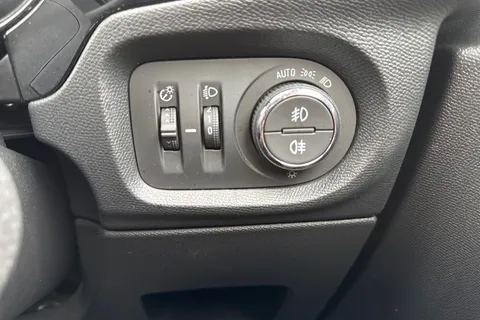 MC71OMR Vauxhall Corsa 1.2 Turbo Elite Edition Euro 6 (s/s) 5dr Thumbnail #34