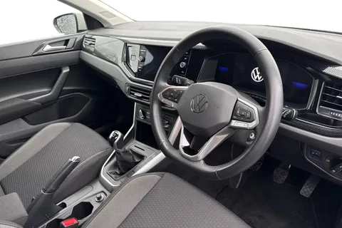 MK23NUM Volkswagen Polo 1.0 Life 5dr **REAR TINTS, REAR CAMERA** Thumbnail #14