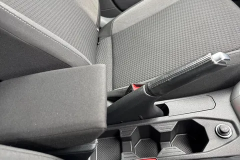 MK23NUM Volkswagen Polo 1.0 Life 5dr **REAR TINTS, REAR CAMERA** Thumbnail #34