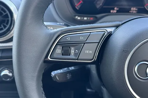 24 of 40 for Audi Q2 1.0 TFSI 30 Sport Euro 6 (s/s) 5dr