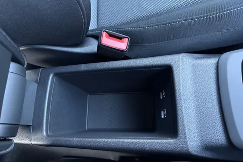 32 of 40 for Audi Q2 1.0 TFSI 30 Sport Euro 6 (s/s) 5dr