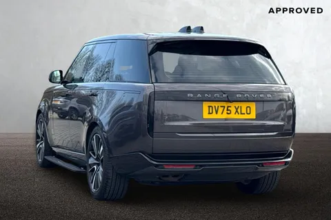 DV75XLO Land Rover Range Rover 3.0 D350 SE 5dr Thumbnail #3