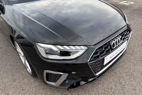 9 of 54 for Audi A4 S line 35 TFSI 150 PS S tronic