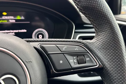 25 of 54 for Audi A4 S line 35 TFSI 150 PS S tronic