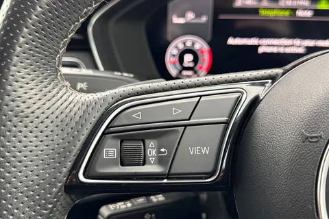 26 of 54 for Audi A4 S line 35 TFSI 150 PS S tronic