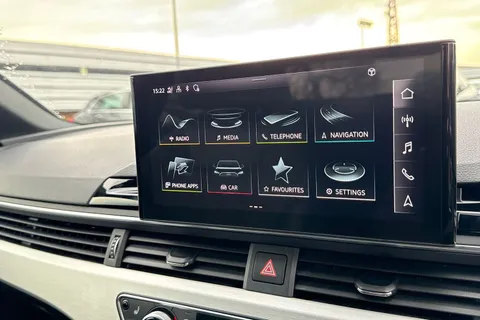 32 of 54 for Audi A4 S line 35 TFSI 150 PS S tronic