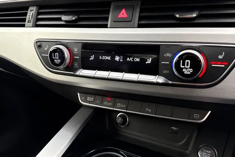 47 of 54 for Audi A4 S line 35 TFSI 150 PS S tronic