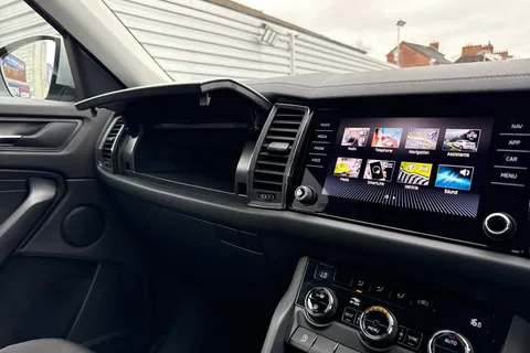 CE22HRA Škoda Kodiaq 1.5 TSI ACT SE DSG Euro 6 (s/s) 5dr (5 Seat) Thumbnail #50