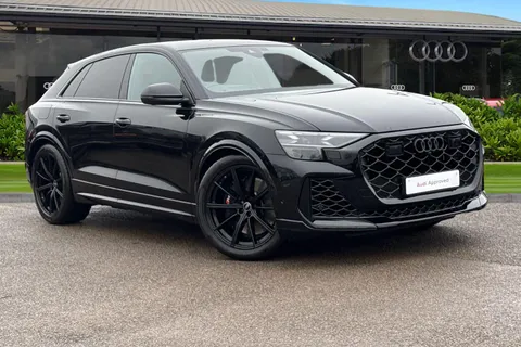 1 of 62 for Audi RS Q8 SUV 600 PS tiptronic