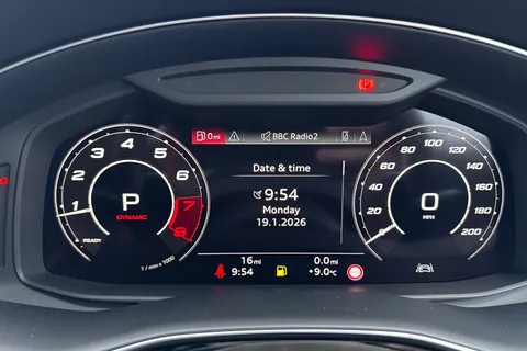 29 of 62 for Audi RS Q8 SUV 600 PS tiptronic