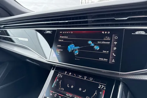 45 of 62 for Audi RS Q8 SUV 600 PS tiptronic