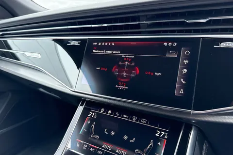 46 of 62 for Audi RS Q8 SUV 600 PS tiptronic