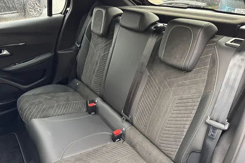 DC75OBE PEUGEOT 208 1.2 HYBRID GT Premium e-DSC6 Euro 6 (s/s) 5dr Thumbnail #19