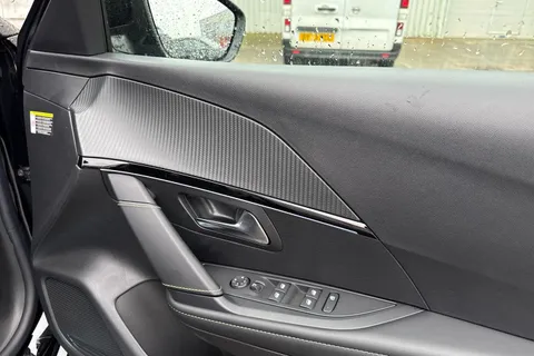 DC75OBE PEUGEOT 208 1.2 HYBRID GT Premium e-DSC6 Euro 6 (s/s) 5dr Thumbnail #21