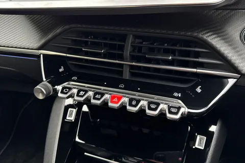 DC75OBE PEUGEOT 208 1.2 HYBRID GT Premium e-DSC6 Euro 6 (s/s) 5dr Thumbnail #56