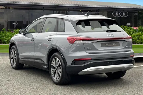  Audi Q4 e-tron 45 Sport Auto 5dr 82kWh Thumbnail #2