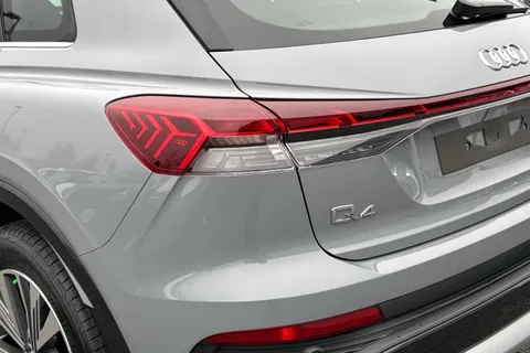  Audi Q4 e-tron 45 Sport Auto 5dr 82kWh Thumbnail #7