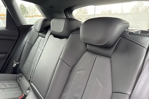  Audi Q4 e-tron 45 Sport Auto 5dr 82kWh Thumbnail #18