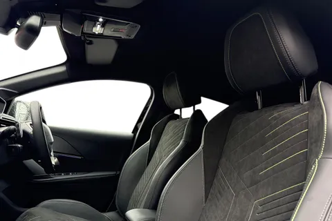 DG75FAM PEUGEOT 208 1.2 HYBRID GT Premium e-DSC6 Euro 6 (s/s) 5dr Thumbnail #16