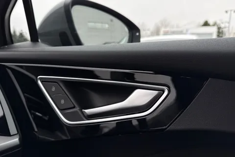  Audi Q4 e-tron 45 Sport Auto 5dr 82kWh Thumbnail #20
