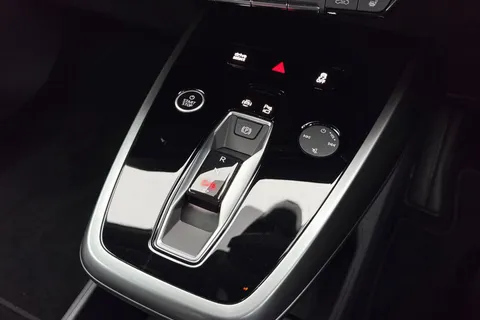  Audi Q4 e-tron 45 Sport Auto 5dr 82kWh Thumbnail #22