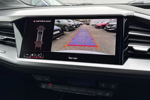  Audi Q4 e-tron 45 Sport Auto 5dr 82kWh Thumbnail #35