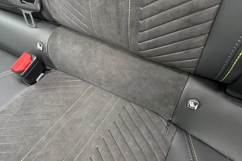 DG75FAM PEUGEOT 208 1.2 HYBRID GT Premium e-DSC6 Euro 6 (s/s) 5dr Thumbnail #35