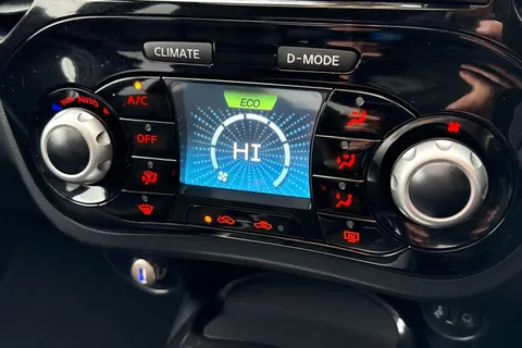 MM16GJU Nissan Juke 1.6 Tekna XTRON Euro 6 5dr Thumbnail #23