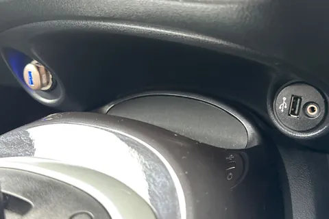 MM16GJU Nissan Juke 1.6 Tekna XTRON Euro 6 5dr Thumbnail #52