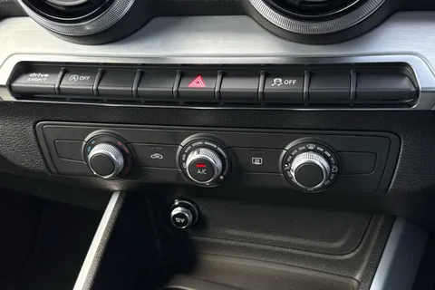  Audi Q2 1.0 TFSI 30 S line Euro 6 (s/s) 5dr Thumbnail #21