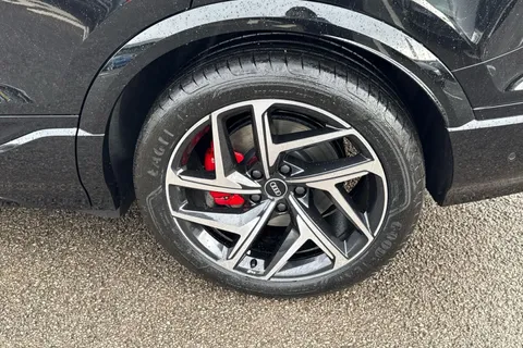 Audi Q6 E-Tron 83kWh Edition 1 Auto 5dr Thumbnail #11