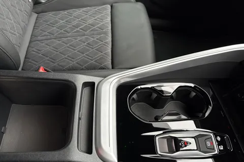 DC75TJV Audi Q5 Edition 1 TDI quattro 204 PS S tronic Thumbnail #50