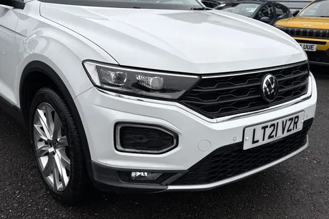 9 of 54 for Volkswagen T-Roc 1.5 TSI EVO SEL DSG Euro 6 (s/s) 5dr