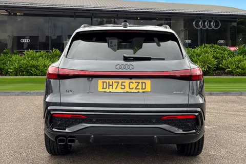 DH75CZD Audi Q5 SUV Edition 1 TDI quattro 204 PS S tronic Thumbnail #5