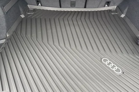 DH75CZD Audi Q5 SUV Edition 1 TDI quattro 204 PS S tronic Thumbnail #7