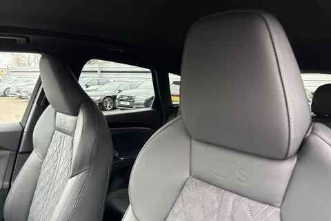 DH75CZD Audi Q5 SUV Edition 1 TDI quattro 204 PS S tronic Thumbnail #24