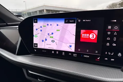 DH75CZD Audi Q5 SUV Edition 1 TDI quattro 204 PS S tronic Thumbnail #33