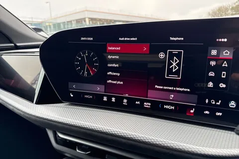 DH75CZD Audi Q5 SUV Edition 1 TDI quattro 204 PS S tronic Thumbnail #34