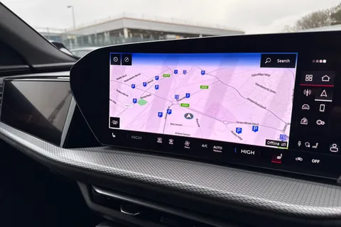 DH75CZD Audi Q5 SUV Edition 1 TDI quattro 204 PS S tronic Thumbnail #36