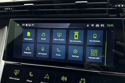 50 of 66 for PEUGEOT 308 1.2 HYBRID GT e-DSC6 Euro 6 (s/s) 5dr