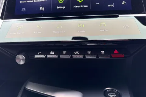 54 of 66 for PEUGEOT 308 1.2 HYBRID GT e-DSC6 Euro 6 (s/s) 5dr