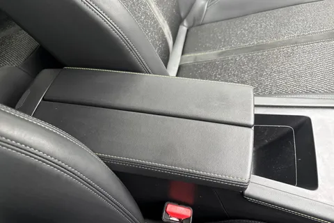 58 of 66 for PEUGEOT 308 1.2 HYBRID GT e-DSC6 Euro 6 (s/s) 5dr