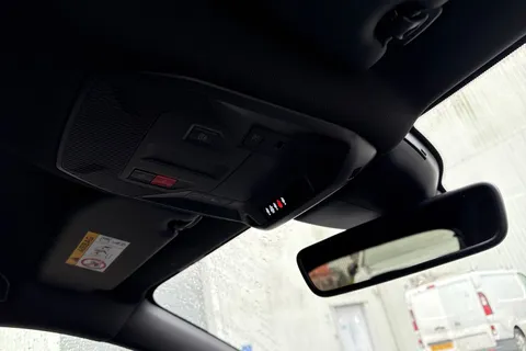 60 of 66 for PEUGEOT 308 1.2 HYBRID GT e-DSC6 Euro 6 (s/s) 5dr