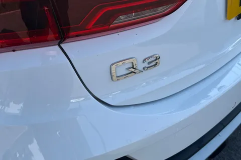 YC22HTZ Audi Q3 35 TFSI S Line 5dr S Tronic Thumbnail #34